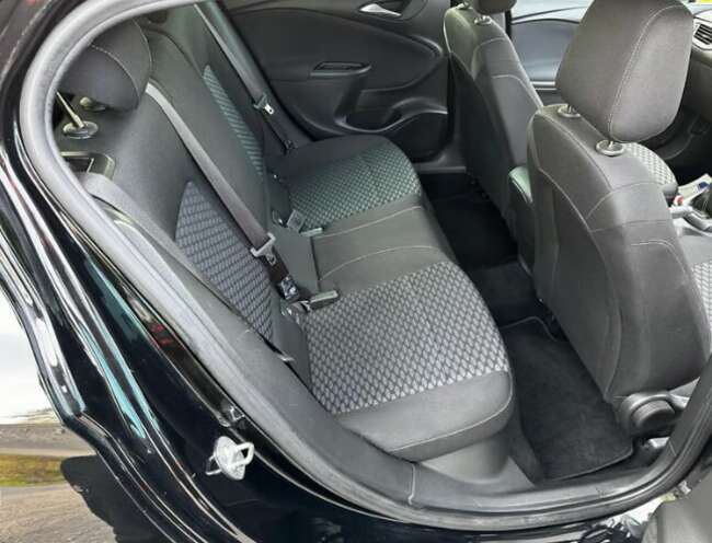 2019 Vauxhall, Astra, Hatchback, Manual, 1598 (cc), 5 Doors thumb-123852