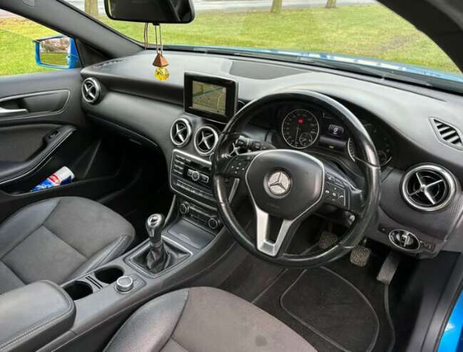 2014 Mercedes Benz A-Class, Diesel, Manual thumb 7