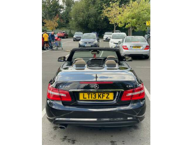 Mercedes E Class, Convertible, Semi-Automatic, Diesel in Great Condition thumb-124529
