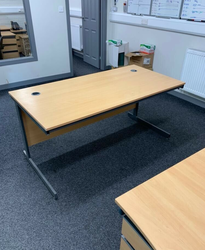 Office Furniture For Sale - Desks & Drawers thumb 3