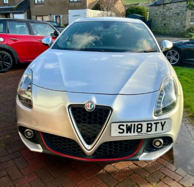 2018 Alfa Romeo, Giulietta, Hatchback, Manual, 1368 (cc), 5 Doors  4