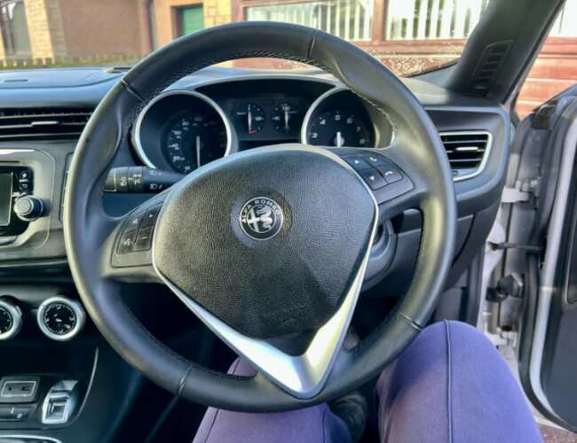 2018 Alfa Romeo, Giulietta, Hatchback, Manual, 1368 (cc), 5 Doors thumb 9
