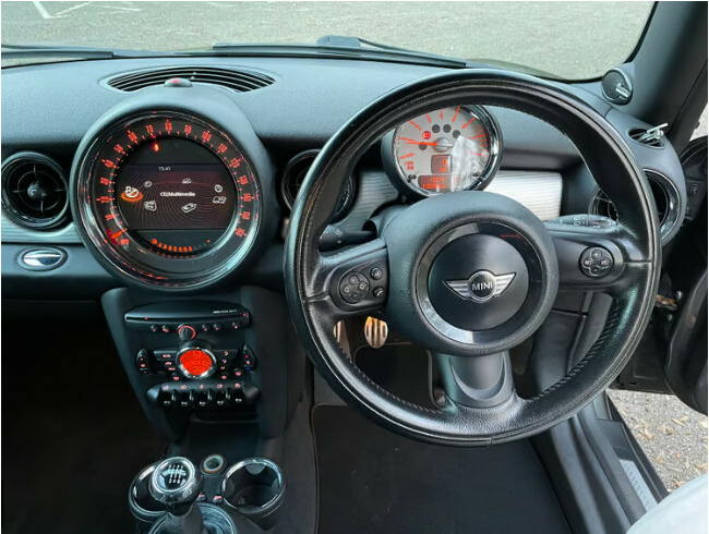 2010 MINI Cooper S, Petrol, Manual thumb 6