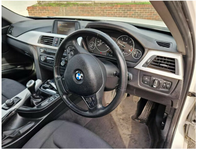 2012 BMW, 3 Series, Saloon, Manual, 1995 (cc), Diesel, 4 Doors  7