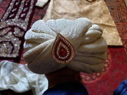 Sharwani Men's Pakistani Wedding Clothes thumb 7