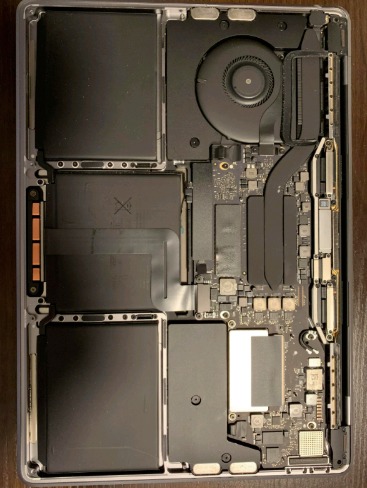 iPhone, Macbooks and Game Console Repairs  1