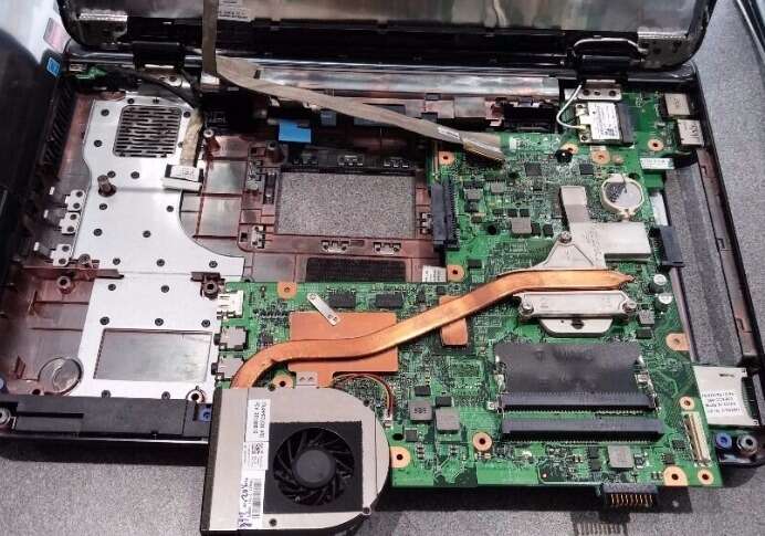 Laptop Repair, Ipad Repair, Xbox Console Repair  3