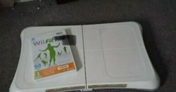 Wii Console, Games and Accessories thumb 6