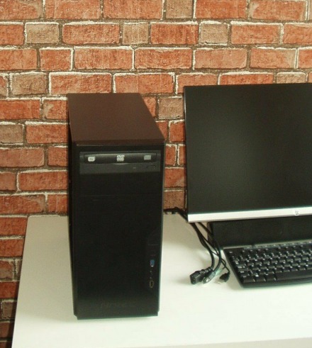 Cheap Home / Office Computer - In Excellent Condition  2