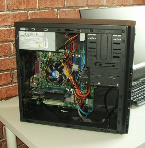 Cheap Home / Office Computer - In Excellent Condition  1