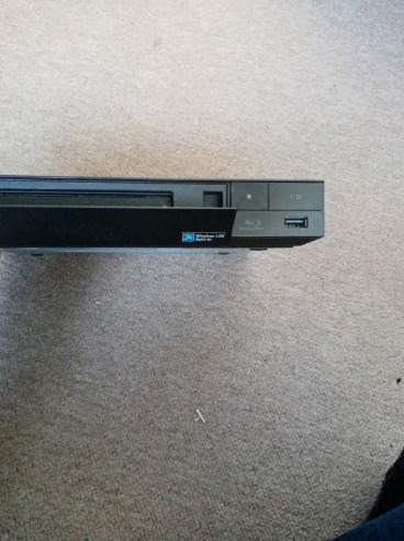 Internet Connected Blu Ray player  1