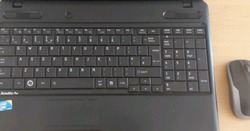 Toshiba Satellite C660 Laptop thumb 4