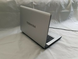 Toshiba Satellite L300 Laptop thumb 2