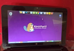 HP Mini netbook with Linux O/S thumb 6
