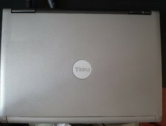 Dell Latitude D430 with Ubuntu Linux OS  4