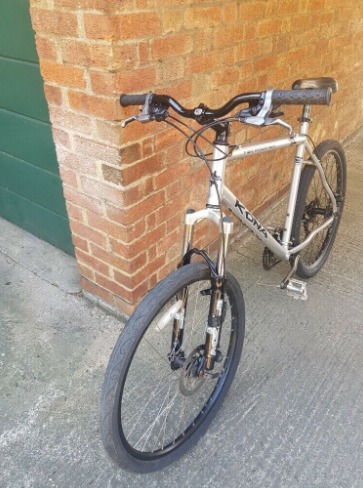 Kona Fire Mountain Bike with Front Suspension  5