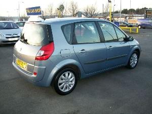 2007 Renault Scenic 1.5 dCi 5dr thumb-2525