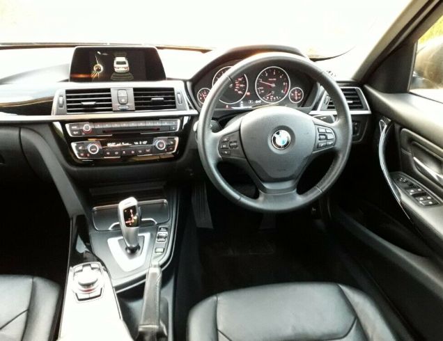  2017 BMW 320d 2.0 4dr  7