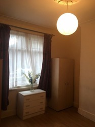 Lovely Double Room in Share Flat Acton, High Street, West London thumb-21907