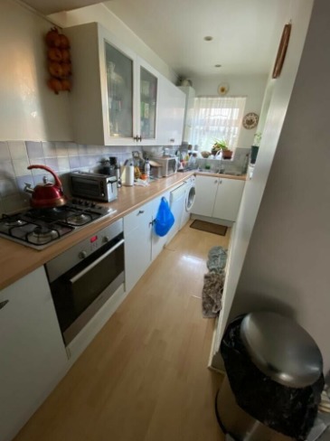 Double Room Available in Shared House on Babington Road  3