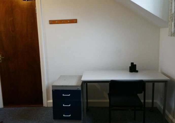 West London Acton W3 Double Room to Rent  2