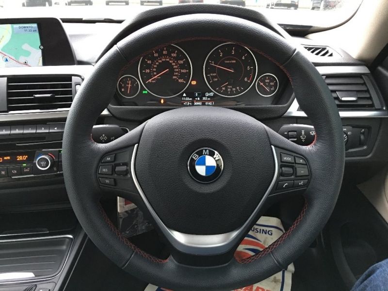  2015 BMW 4 Series 2.0 420D Sport 2dr  12