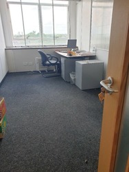 Office Room in Big Commercial Building for Half Price thumb 2