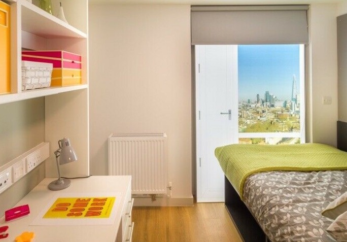 Exceptional Student Accommodation - Bills Included  2