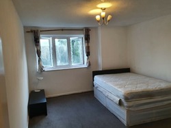 2 Bedroom Flat in Dagenham