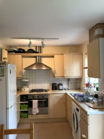 2 Double Bedrooms Available Now in Peckham  4