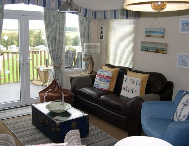 Caravan Holiday Home to Let, Rent, Hire on Trevella Park  1