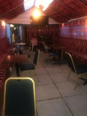 Excellent A3 Licensed Restaurant Takeaway to Rent  5