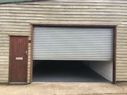 Commercial Storage Garage Unit To Rent