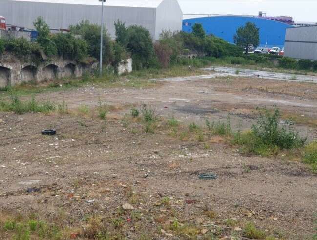 Large Yard 18,000 Square Metre for Rent  1