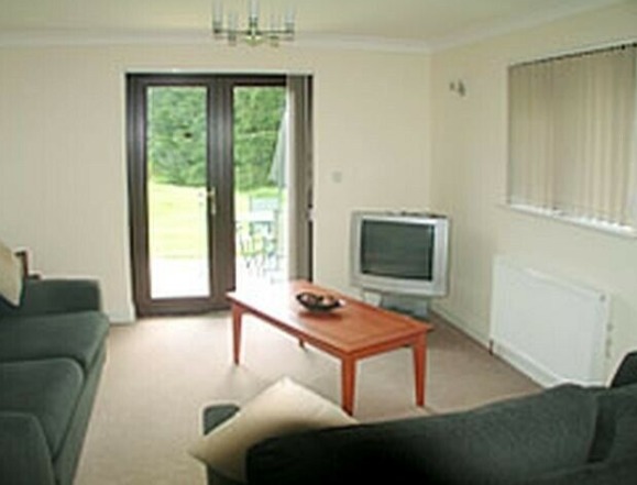 Cornwall Looe. Luxury 2 Bed Bungalow & Extra Land if Wanted  2