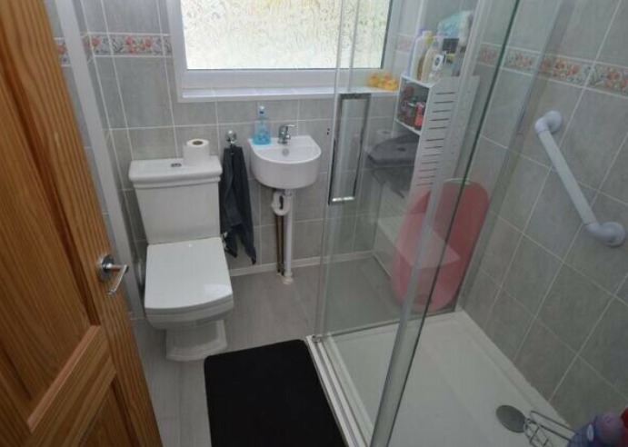 3 Bed Semi for Sale in Newhall  8