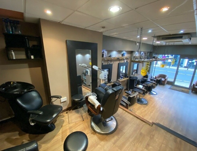 Barber Shop / Hairdressers Salon Business For Sale   2