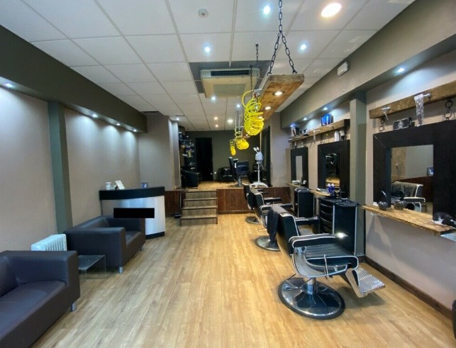 Barber Shop / Hairdressers Salon Business For Sale   1