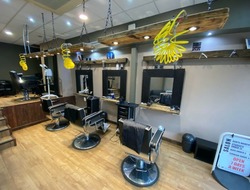 Barber Shop / Hairdressers Salon Business For Sale  thumb 1