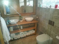Bathroom Fitting and Plumbing, Tiling. Low Cost Service! thumb 1