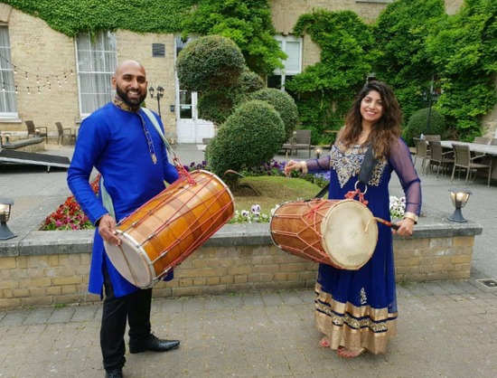 Dhol Players Drummers Dj Bhangra Bollywood Dancers Bagpipe Dohl  1