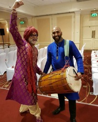 Dhol Players Drummers Dj Bhangra Bollywood Dancers Bagpipe Dohl thumb 3