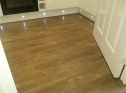 Carpet, Vinyl and Laminate Wood Flooring Fitting Services thumb-24312