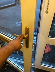 24hr Locksmith- Friendly Service and Competitive Prices thumb-24891