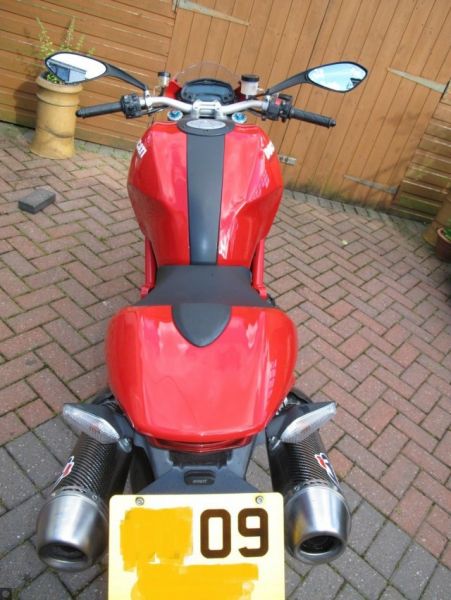  2009 Ducati Monster 1100  5