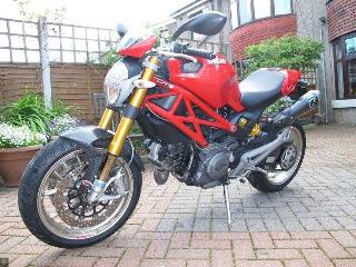 2009 Ducati Monster 1100 thumb-25879