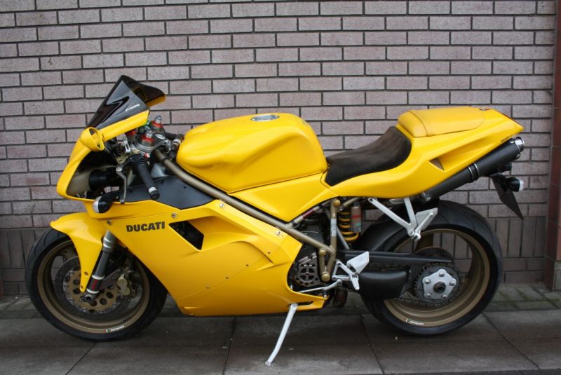  1998 Ducati 748 Biposto  3