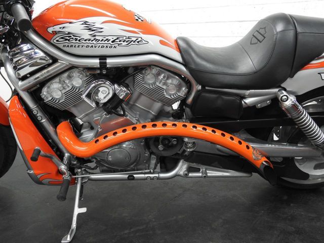  2007 Harley-Davidson CVO V-ROD  8
