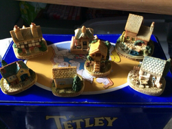Tetley Tea characters, Houses, Tin collection £40 thumb 7