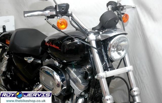  2014 Harley-Davidson XL 883 L Superlow 12  2